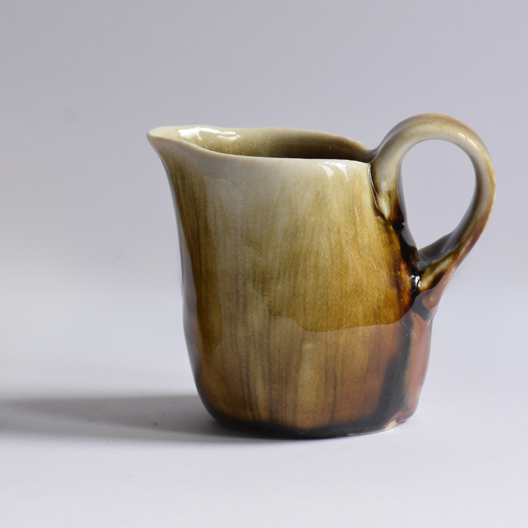 Fairness Tea Pitcher (gōng dào bēi 公道杯) - Tenmoku Wood-Fired