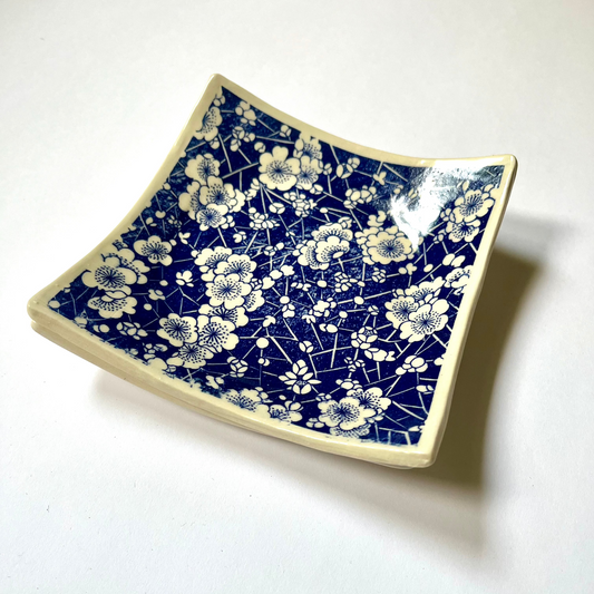 SIDE PLATES - plum blossom